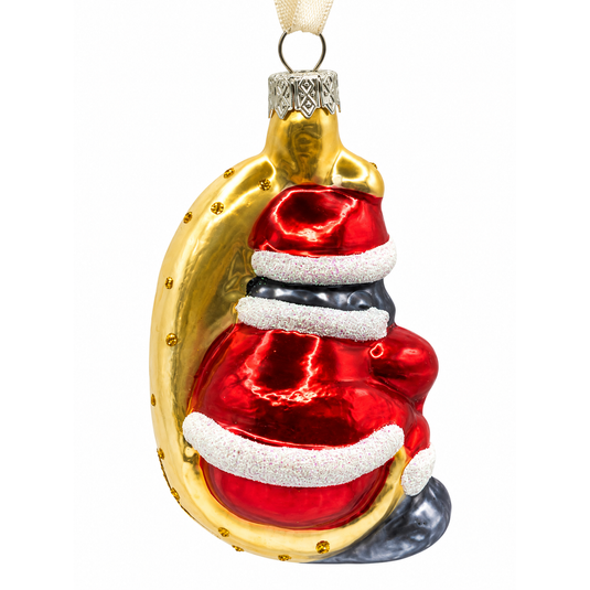 Moon perch Santa